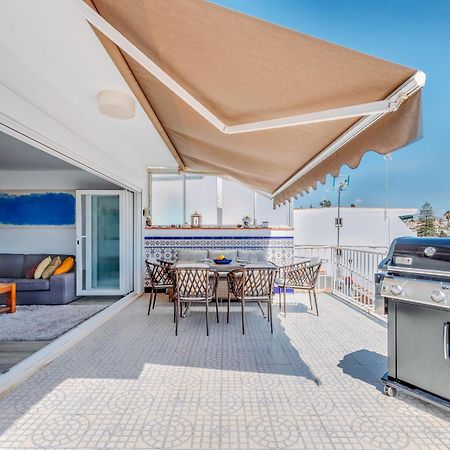 Beach Apartment In Malaga 贝纳哈拉菲 外观 照片