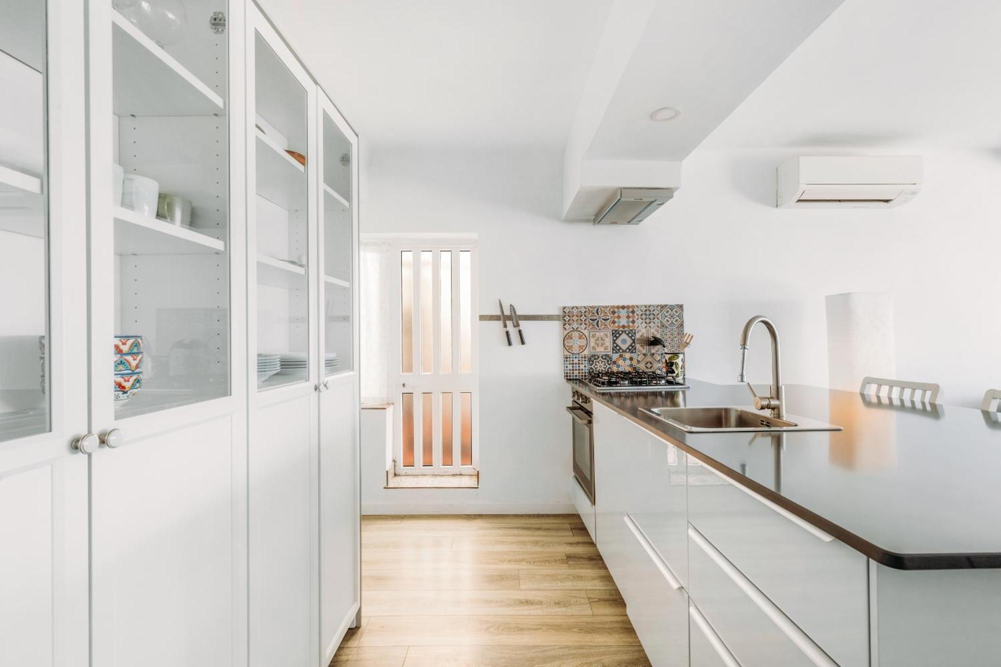 Beach Apartment In Malaga 贝纳哈拉菲 外观 照片