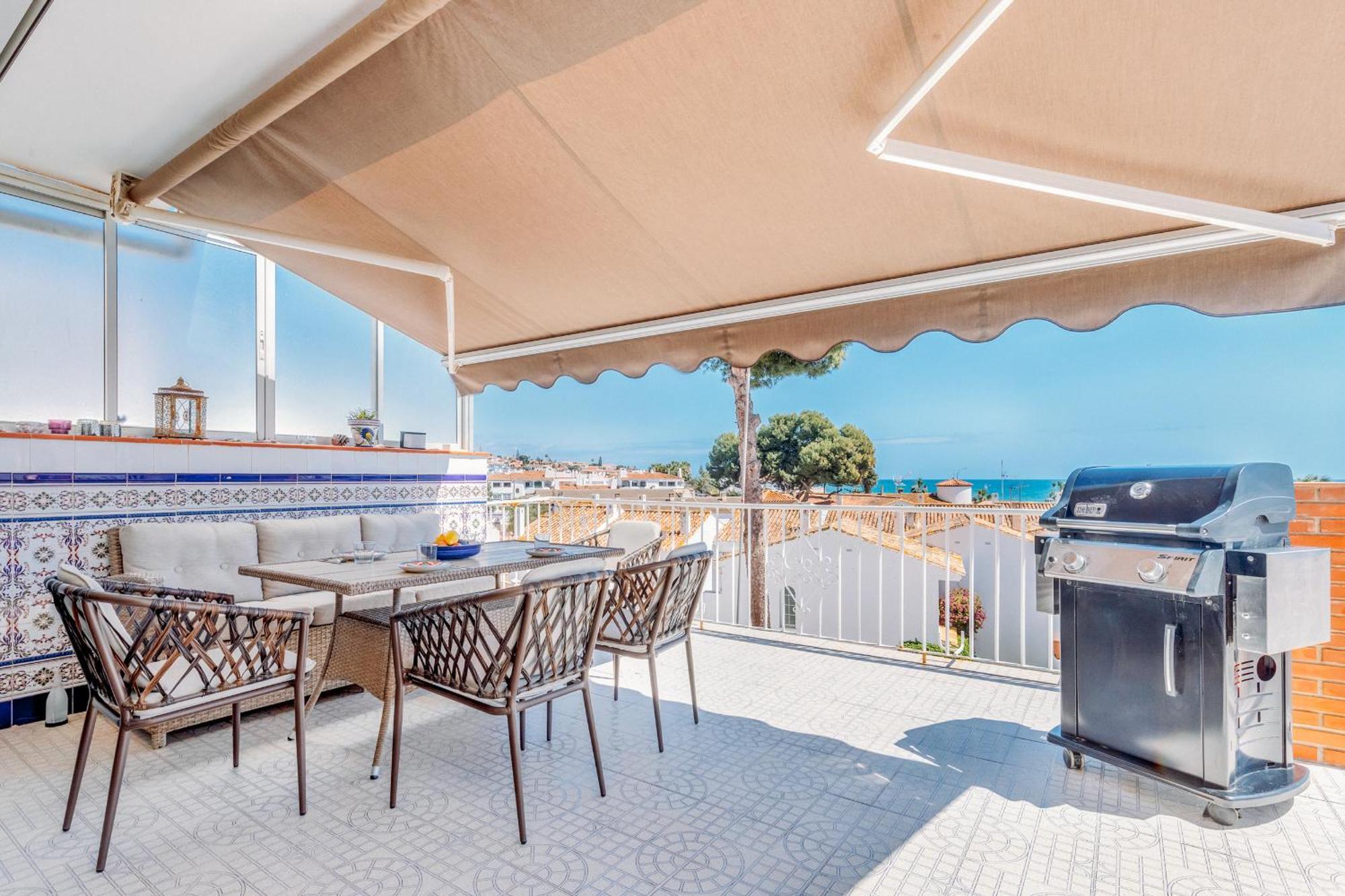 Beach Apartment In Malaga 贝纳哈拉菲 外观 照片